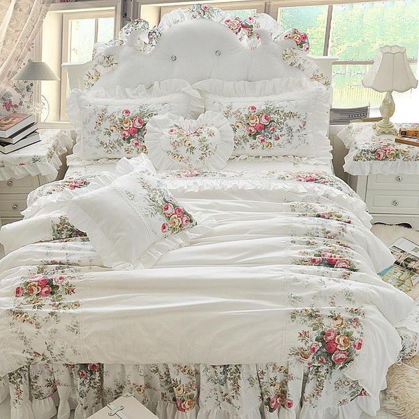 bedding sets 100%cotton korean princess floral ruffles embroidered lace set duvet cover bed skirt bedspreas twin full size king
bedding sets 100%cotton korean princess floral ruffles embroidered lace set duvet cover bed skirt bedspreas twin full size king