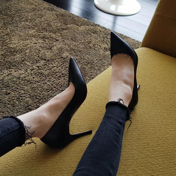 dress shoes woman high heels 6cm/8cm pointed toe stilettos ladies wedding black big size 33-42
dress shoes woman high heels 6cm/8cm pointed toe stilettos ladies wedding black big size 33-42