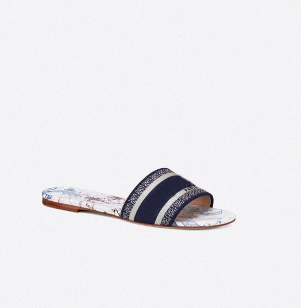 summer luxurious brands dway sandals slide d-stripes slipper flats embroidered flip flops black white brown lady beach sandalias mules eu35-
summer luxurious brands dway sandals slide d-stripes slipper flats embroidered flip flops black white brown lady beach sandalias mules eu35-