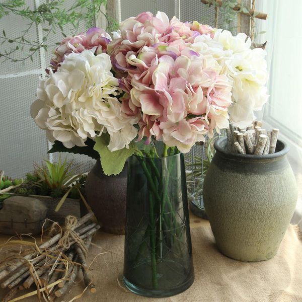 artificial hydrangea flower for wedding decoration european silk flower hydrangea for home decor fake flowers
artificial hydrangea flower for wedding decoration european silk flower hydrangea for home decor fake flowers