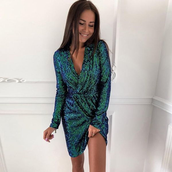 casual dresses deep v sequins wrap ruched dress autumn and winter long sleeve nightclub elegant women big size vestido, Black;gray
casual dresses deep v sequins wrap ruched dress autumn and winter long sleeve nightclub elegant women big size vestido, Black;gray