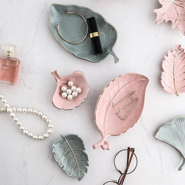 storage boxes & bins leaf feather jewelry makeup ceramic platter tray with gold inlay green brush porcelain decorative plate whole
storage boxes & bins leaf feather jewelry makeup ceramic platter tray with gold inlay green brush porcelain decorative plate whole