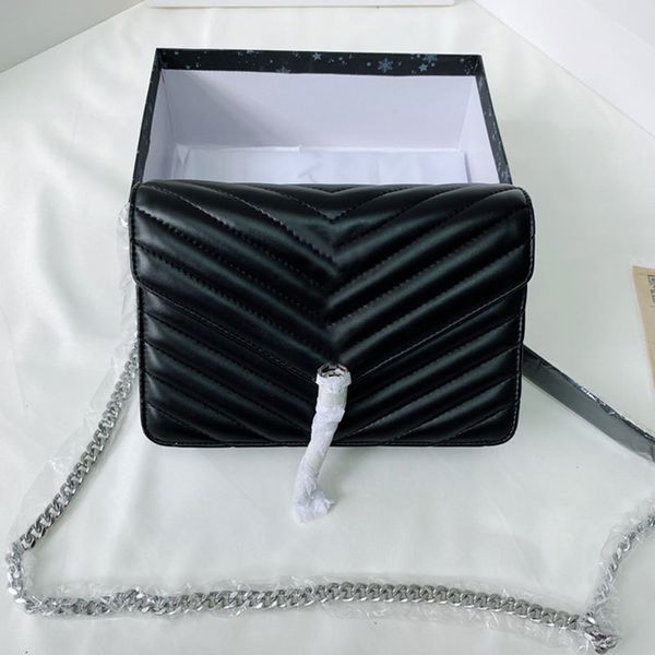 silver chains shoulder bag women classic diamond lattice tote bags cover flap genuine leather handbag interior zipper pocket high quality
silver chains shoulder bag women classic diamond lattice tote bags cover flap genuine leather handbag interior zipper pocket high quality
