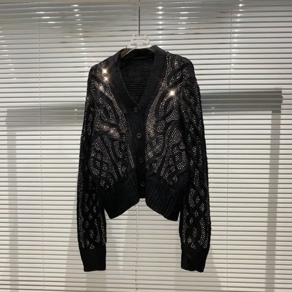 2021 autumn new vertical slash strass gleaming casual cleavage v mesh cardigan sski, White;black
2021 autumn new vertical slash strass gleaming casual cleavage v mesh cardigan sski, White;black