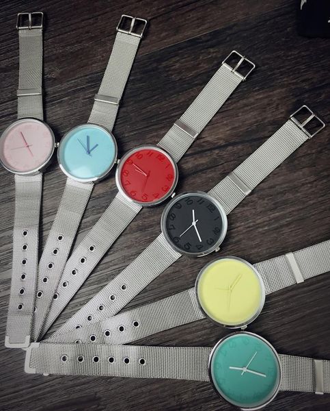 wristwatches femme modern fashion black quartz big number couple watch mesh student bracelet casual wrist for woman, Slivery;brown
wristwatches femme modern fashion black quartz big number couple watch mesh student bracelet casual wrist for woman, Slivery;brown