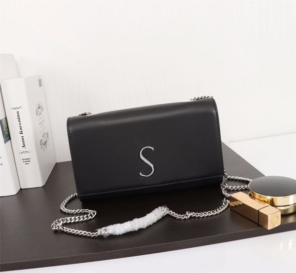 crossbody bag designer wallet luxury shoulder bags genuine leather different colors silver chain fashion brand high-quality with original bo
crossbody bag designer wallet luxury shoulder bags genuine leather different colors silver chain fashion brand high-quality with original bo