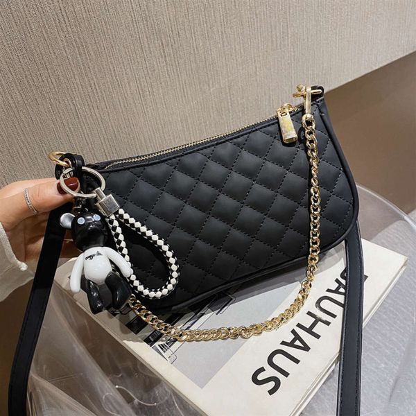 french niche design lingge embroidery women's 2020 fashion underarm chain single shoulder messenger bag
french niche design lingge embroidery women's 2020 fashion underarm chain single shoulder messenger bag