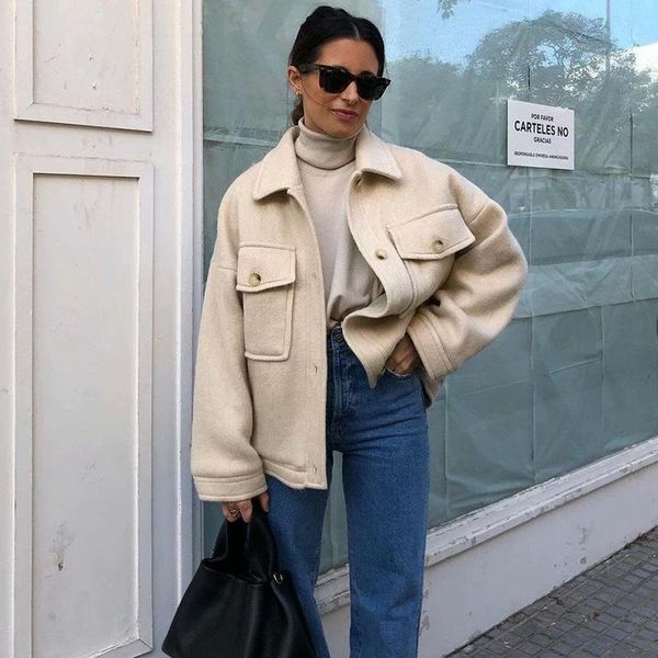 2021 new women jacket solid button pockets full sleeves turn-down collar oversize coat female fashion casual women clothes, Black;brown
2021 new women jacket solid button pockets full sleeves turn-down collar oversize coat female fashion casual women clothes, Black;brown