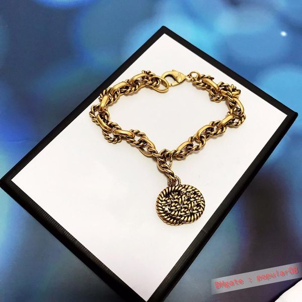 2021 new designer bracelets silver material men and women with high-end fashion210, Golden;silver
2021 new designer bracelets silver material men and women with high-end fashion210, Golden;silver
