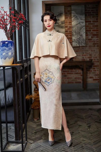 ethnic clothing 2021 autumn winter suede cheongsam dress three-quarter sleeves long shawl two-piece double-layer, Red
ethnic clothing 2021 autumn winter suede cheongsam dress three-quarter sleeves long shawl two-piece double-layer, Red