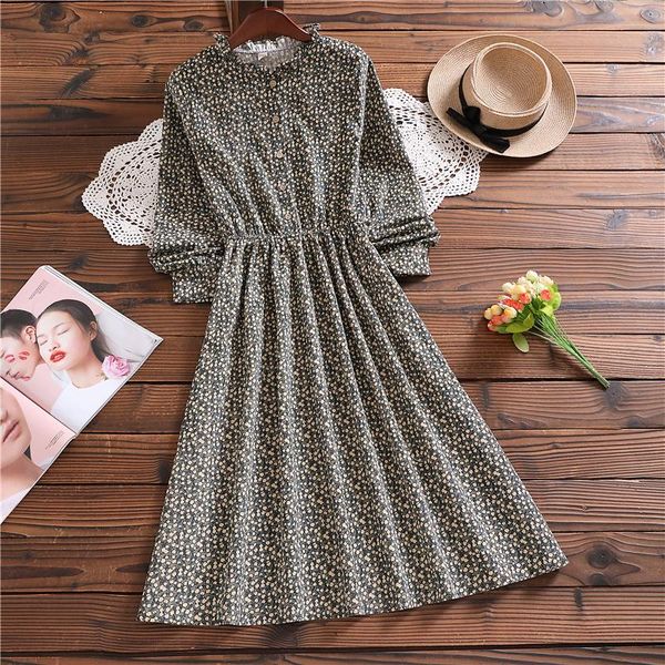 casual dresses japan style small flower corduroy dress autumn winter women long sleeve floral print vintage, Black;gray
casual dresses japan style small flower corduroy dress autumn winter women long sleeve floral print vintage, Black;gray