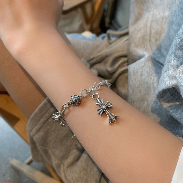 classic crosin ch bracelet cross female minority design personalized ring chain fashion net red hand jewelry
classic crosin ch bracelet cross female minority design personalized ring chain fashion net red hand jewelry
