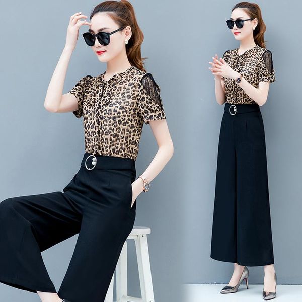 summer wear new royal elder sister fairy two-piece female middle-aged fashion suit print blouse & wide pants black trousers, Gray
summer wear new royal elder sister fairy two-piece female middle-aged fashion suit print blouse & wide pants black trousers, Gray