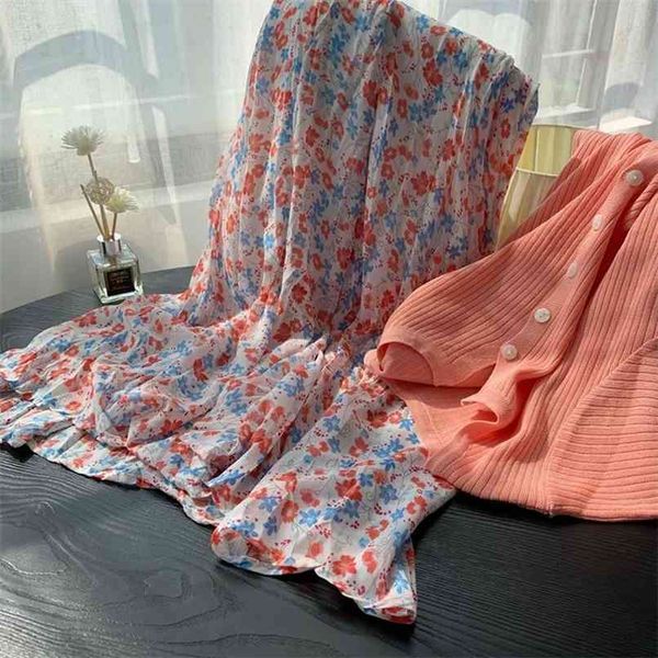 folds floral print ruffle pleated long skirts summer women korean style streetwear drawstring elastic waist midi skirt 210529, Black
folds floral print ruffle pleated long skirts summer women korean style streetwear drawstring elastic waist midi skirt 210529, Black