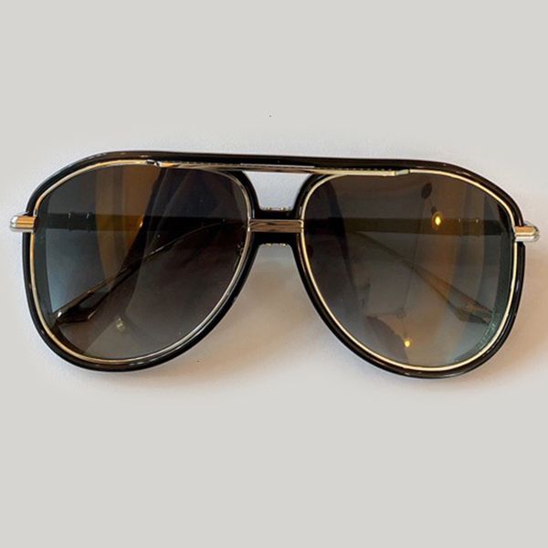 luxury 2021 new oversized sunglasses women men with brand big goggle sun glasses female male uv400 7e73, White;black
luxury 2021 new oversized sunglasses women men with brand big goggle sun glasses female male uv400 7e73, White;black
