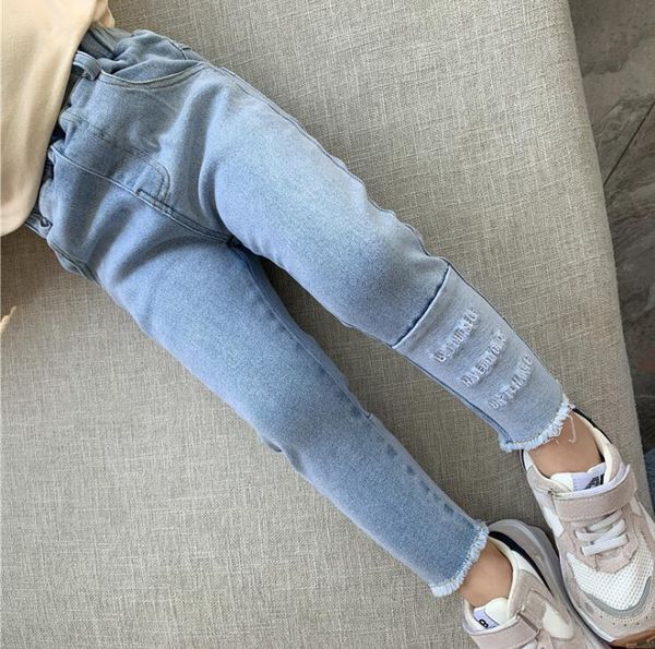 2021 new arrival girls denim long pants spring fashion girls jean pants 1-6 years yl639, Blue
2021 new arrival girls denim long pants spring fashion girls jean pants 1-6 years yl639, Blue