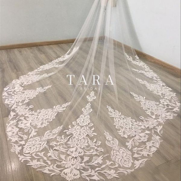 bridal veils 300cm long lace appliques soft tulle 1 tier wedding veil with comb ivory white custom made accessories, Black
bridal veils 300cm long lace appliques soft tulle 1 tier wedding veil with comb ivory white custom made accessories, Black