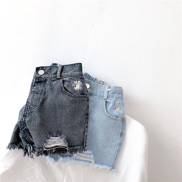 shorts 2021 summer girls holes jeans old design denim small daisies embroidery pants kids baby girl clothes, Black
shorts 2021 summer girls holes jeans old design denim small daisies embroidery pants kids baby girl clothes, Black