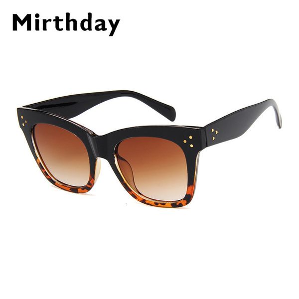designer sunglasses luxury square women vintage brand retro sun glasses fashion big frame female uv400, White;black
designer sunglasses luxury square women vintage brand retro sun glasses fashion big frame female uv400, White;black