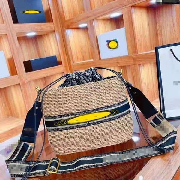 early women luxurys hand bags spring holiday new basket bag single shoulder cross woven bag, star with large capacity designers outlet zmm
early women luxurys hand bags spring holiday new basket bag single shoulder cross woven bag, star with large capacity designers outlet zmm