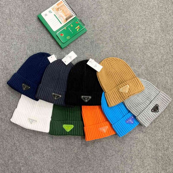 tie biao wool t female couple chao brand warm knitted simple korean autumn and winter cold hat
tie biao wool t female couple chao brand warm knitted simple korean autumn and winter cold hat