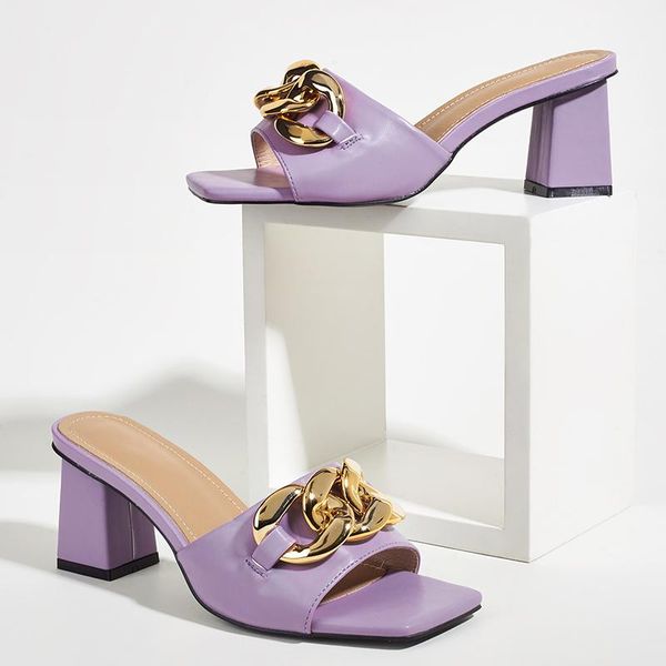 2021 new fashion big chains women slippers square toe slip on slides summers beach square heel slippers shoes black white purple
2021 new fashion big chains women slippers square toe slip on slides summers beach square heel slippers shoes black white purple