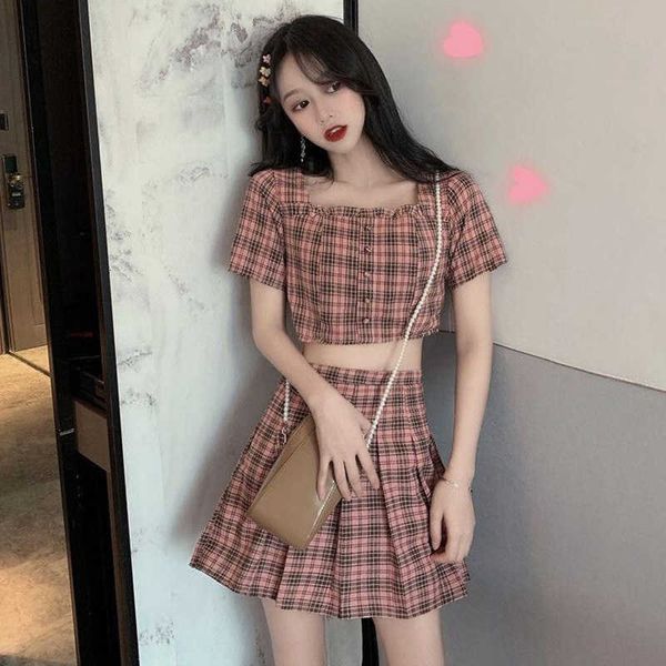 french temperament plaid sweet pleated skirt two piece suit little girl drs, Black;gray
french temperament plaid sweet pleated skirt two piece suit little girl drs, Black;gray