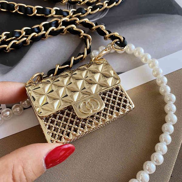 small gold 2021 new 3d three-dimensional women's fashion chain small mini lipstick messenger bag
small gold 2021 new 3d three-dimensional women's fashion chain small mini lipstick messenger bag