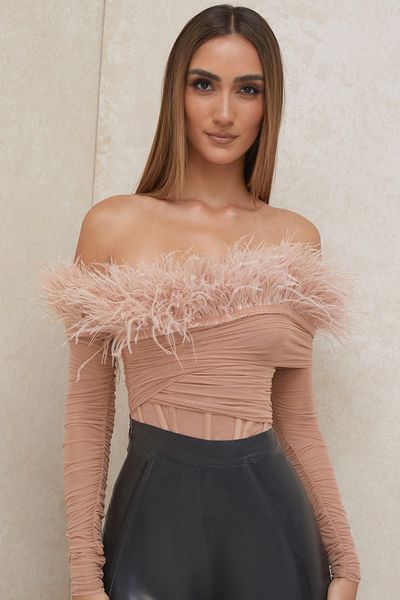 superior quality of feathers pink mesh bandage bodysuit 2021 designer ladies party playsuits 8uo5, Black;white
superior quality of feathers pink mesh bandage bodysuit 2021 designer ladies party playsuits 8uo5, Black;white