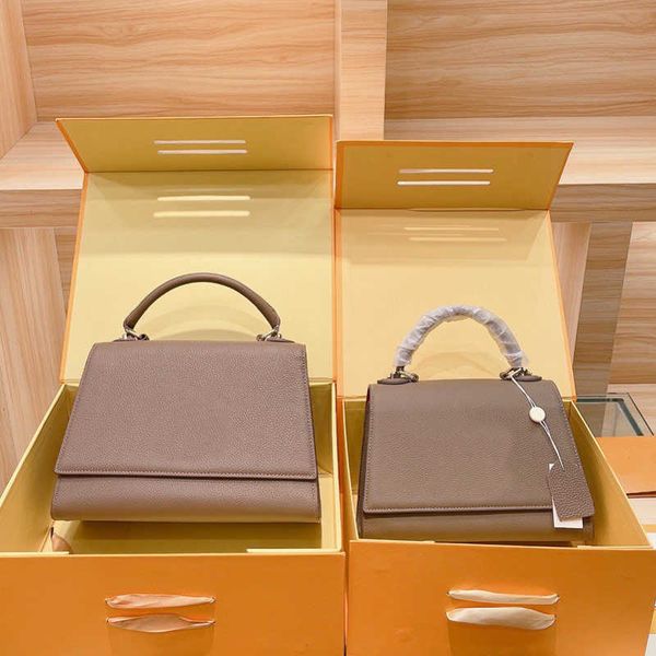 designer handbags crossbody bag backpack women hand tote business shoulder s large capacity fashion letter genuine leather hands one handle
designer handbags crossbody bag backpack women hand tote business shoulder s large capacity fashion letter genuine leather hands one handle