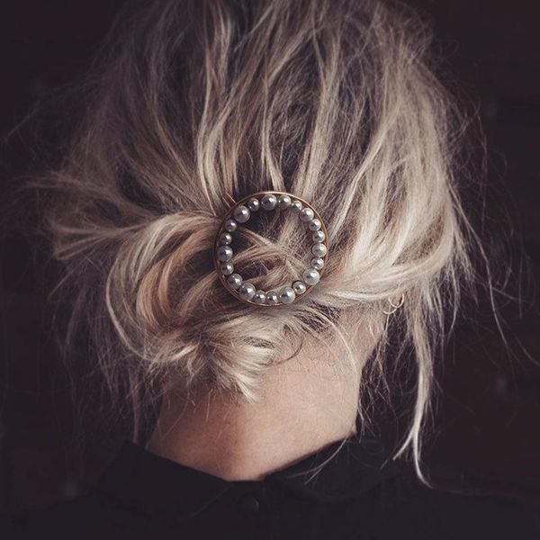 hair clips & barrettes ins simple gold inset round jewelry for women 2021 fashion trend chic pearl pin wedding accessories, Golden;silver
hair clips & barrettes ins simple gold inset round jewelry for women 2021 fashion trend chic pearl pin wedding accessories, Golden;silver