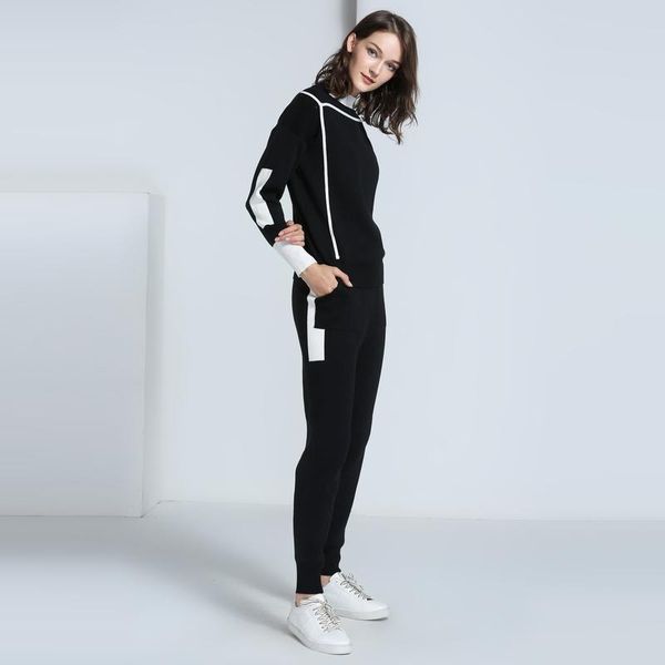 two piece dress 2021 women tracksuit clothes spring autumn pullover sweater and slim pants 2 sets woman sportsuits knit outfit, White
two piece dress 2021 women tracksuit clothes spring autumn pullover sweater and slim pants 2 sets woman sportsuits knit outfit, White