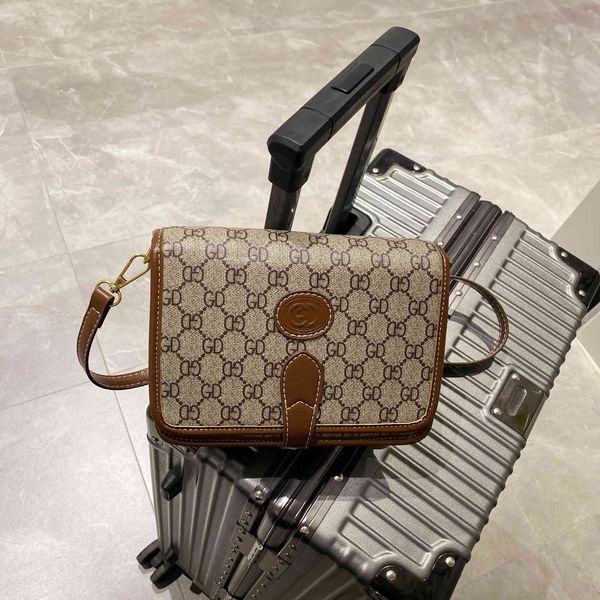 sole by designer version simple fashion summer new printed shoulder bag women's messenger large capacity purse
sole by designer version simple fashion summer new printed shoulder bag women's messenger large capacity purse