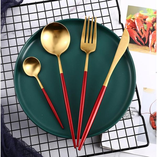 4pcs/set dinnerware set steak knife fork spoon coffee spoon stainless steel tableware red gold cutlery set set dinner qylass
4pcs/set dinnerware set steak knife fork spoon coffee spoon stainless steel tableware red gold cutlery set set dinner qylass