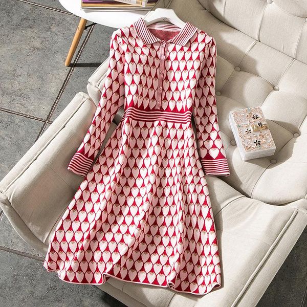 casual dresses 2021 spring autumn fashion women cute hearts patterns jacquard knit sweater dress long sleeve a-line pink gold color, Black;gray
casual dresses 2021 spring autumn fashion women cute hearts patterns jacquard knit sweater dress long sleeve a-line pink gold color, Black;gray