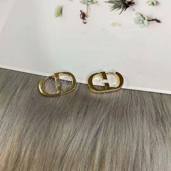 dijia d home smooth cd earrings 2021 new temperament fashion 925 sier needle earrings for women, Golden
dijia d home smooth cd earrings 2021 new temperament fashion 925 sier needle earrings for women, Golden