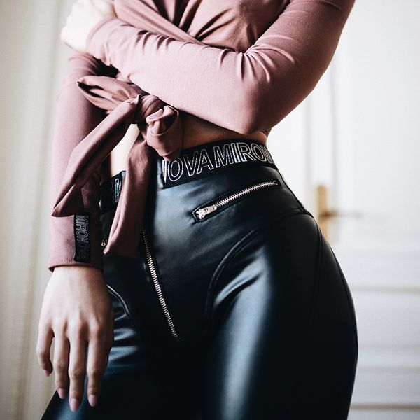 5%spandex faux leather pant women legging high waist pencil pant bubble butt slim casual streetwear trousers, Black;white
5%spandex faux leather pant women legging high waist pencil pant bubble butt slim casual streetwear trousers, Black;white