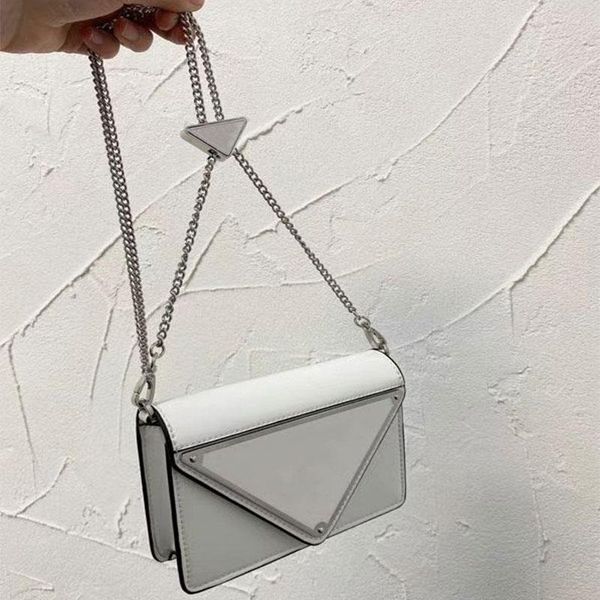 evening bags 2022 spring ladies brand design handbags, patent leather necklace chain bag triangle bag, retro shoulder
evening bags 2022 spring ladies brand design handbags, patent leather necklace chain bag triangle bag, retro shoulder