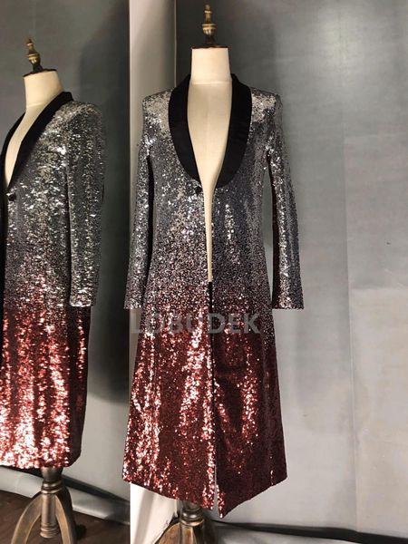 custom made mens magic color sequined overcoat male singer dj nightclub bar ds sequins embroidery long coat performance clothes, Black;red
custom made mens magic color sequined overcoat male singer dj nightclub bar ds sequins embroidery long coat performance clothes, Black;red