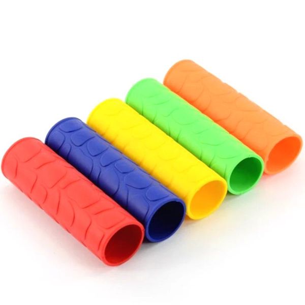 handle grips 4pcs bike racing bicycle motorcycle handle bar foam sponge grip non-slip superlight comfortable bike accessories
handle grips 4pcs bike racing bicycle motorcycle handle bar foam sponge grip non-slip superlight comfortable bike accessories
