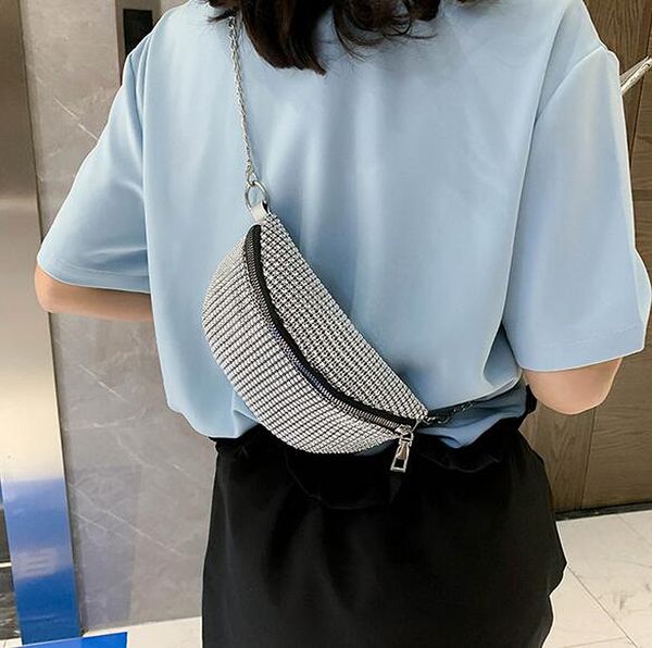 women's fashion chest bag selling, inlaid with white rhinestones, shiny outdoor sports riding, portable mini one-shoulder messenger, su
women's fashion chest bag selling, inlaid with white rhinestones, shiny outdoor sports riding, portable mini one-shoulder messenger, su