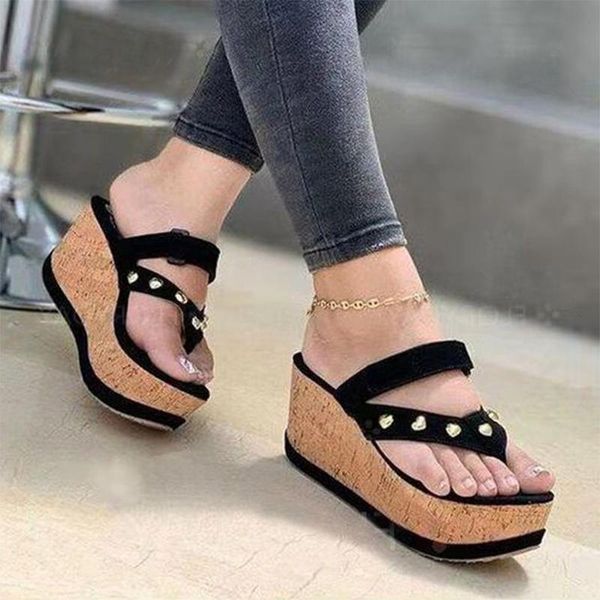 slippers 2021 women buckle rivet filp flop female summer casual shoes ladies fashion wedges platform footwear plus size 43, Black
slippers 2021 women buckle rivet filp flop female summer casual shoes ladies fashion wedges platform footwear plus size 43, Black