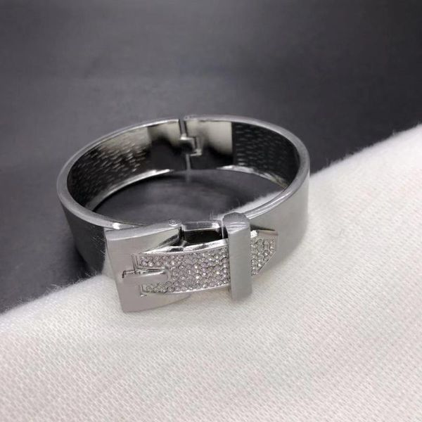 bangle punk alloy big bangles bracelets trendy golden silver color statement cuff for women jewelry accessories 2021, Black
bangle punk alloy big bangles bracelets trendy golden silver color statement cuff for women jewelry accessories 2021, Black