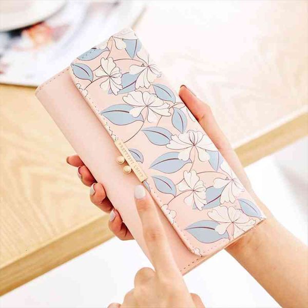 brand high capacity fashion women wallet long design three fold card holder carteira female pu leather ladies purses, Red;black
brand high capacity fashion women wallet long design three fold card holder carteira female pu leather ladies purses, Red;black