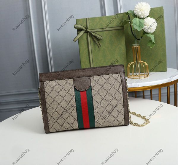 luxurys designers bags 2021 canvas tote bag with carefully crafted inlaid striped ribbon details highlight the vintage design.
luxurys designers bags 2021 canvas tote bag with carefully crafted inlaid striped ribbon details highlight the vintage design.