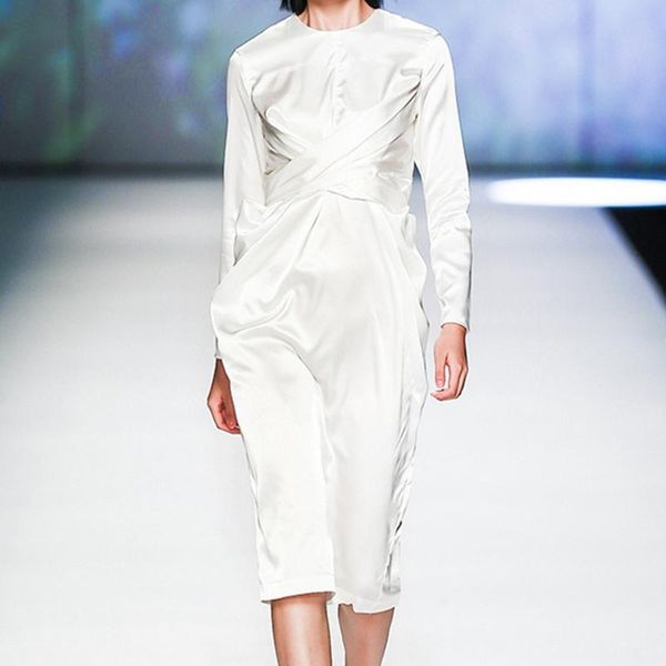 casual dresses 2021 fashion show style selling blue deep o- neck women dress long sleeve white outfit party wholesal, Black;gray
casual dresses 2021 fashion show style selling blue deep o- neck women dress long sleeve white outfit party wholesal, Black;gray