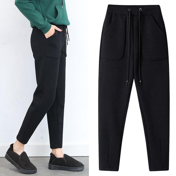 women's pants & capris autumn winter women thick high waist trousers casual loose woolen pant 2021 warm ankle length harem, Black;white
women's pants & capris autumn winter women thick high waist trousers casual loose woolen pant 2021 warm ankle length harem, Black;white