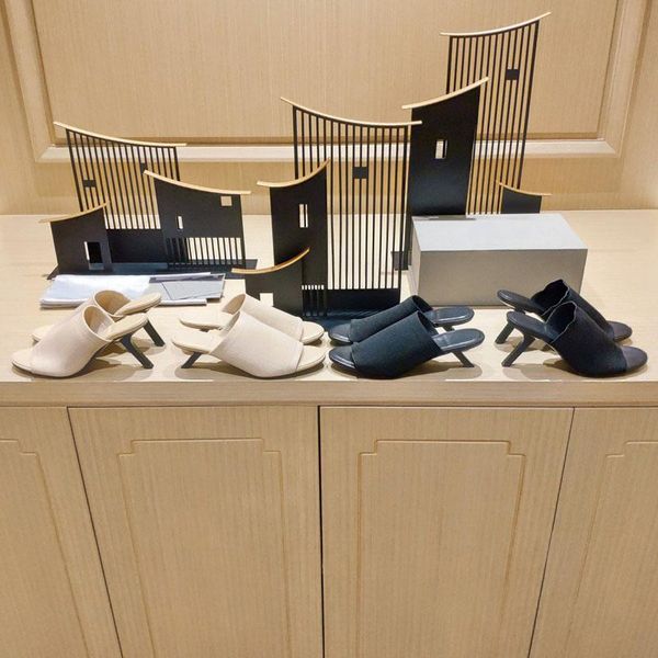 sandals knitting heels women shoes outdoor slippers size 35-40, Black
sandals knitting heels women shoes outdoor slippers size 35-40, Black