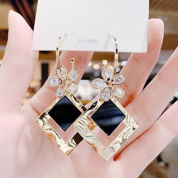 dangle & chandelier flower geometric black earrings vintage women jewelry fashion stud personality hanging for, Silver
dangle & chandelier flower geometric black earrings vintage women jewelry fashion stud personality hanging for, Silver