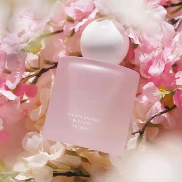 est perfume 100ml sakura cherry blossom perfume for women long lasting time fragrance good smell spray fast delivery
est perfume 100ml sakura cherry blossom perfume for women long lasting time fragrance good smell spray fast delivery